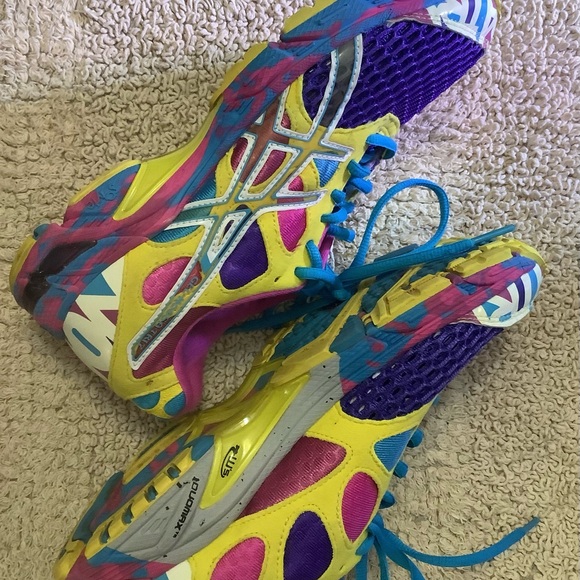 Asics Running shoe Gel-Noosa Tri 7, size 7.5, pink, teal blue, purple, & yellow. - Picture 6 of 8